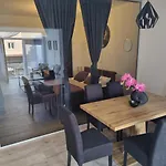 Apartment Svitogor *